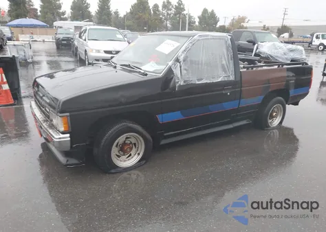 1988 Nissan D21 Short Bed z USA, uszkodzony, nr VIN 1N6ND11S1JC303088